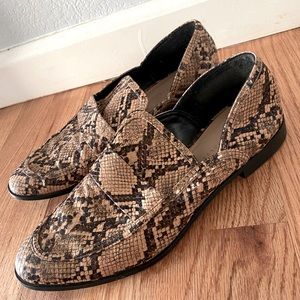 Snakeskin Print Loafers